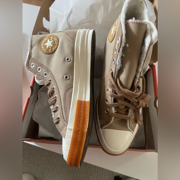 Converse chuck 70 hi tonal unisex sneaker in brown - Picture 10 of 14
